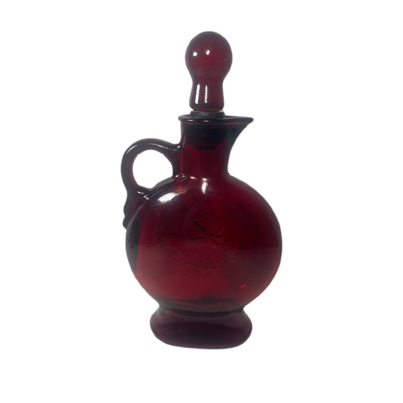 RUBY RED GLASS JIM BEAM WHISKEY DECANTER WITH RUBY STOPPER - Picture 2 of 3